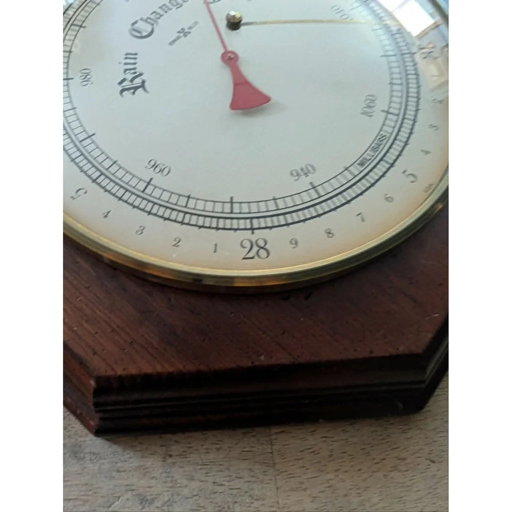 VINTAGE RARE HOWARD MILLER OCTAGON BAROMETER MODEL 5024